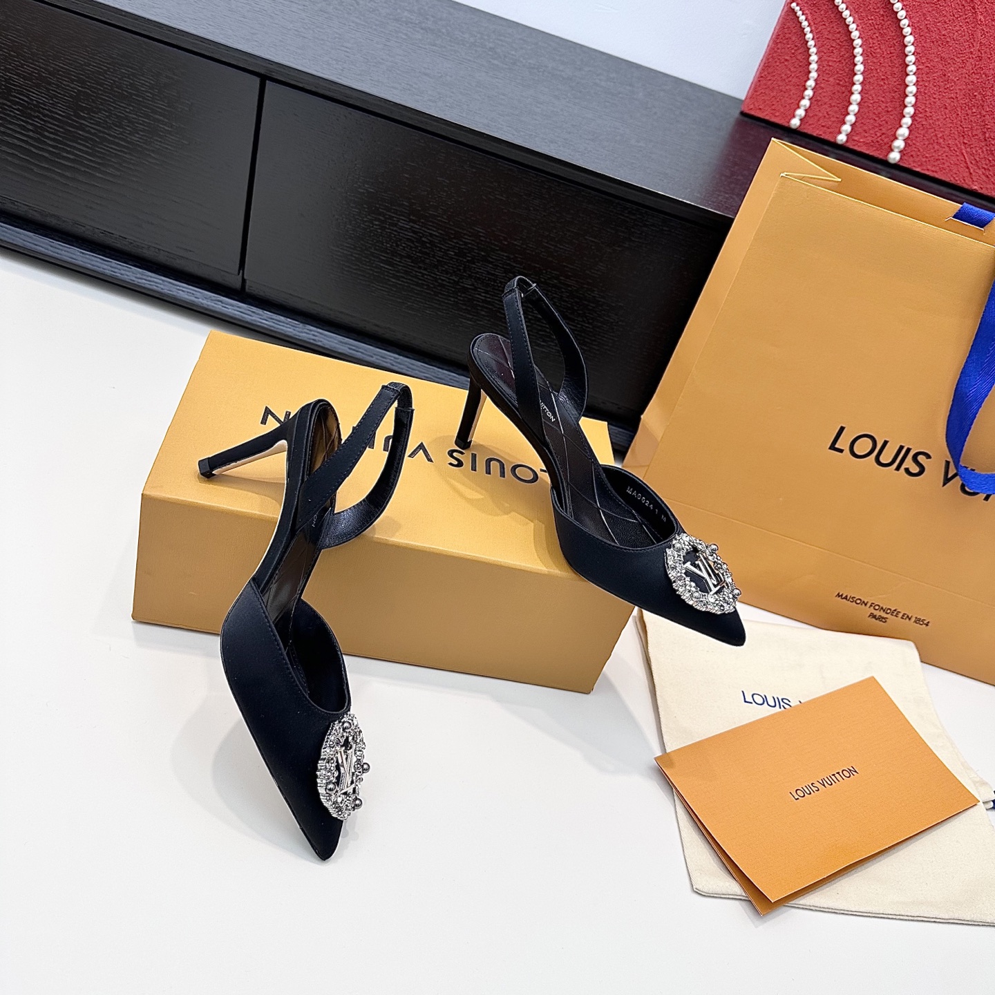 Women's high heels